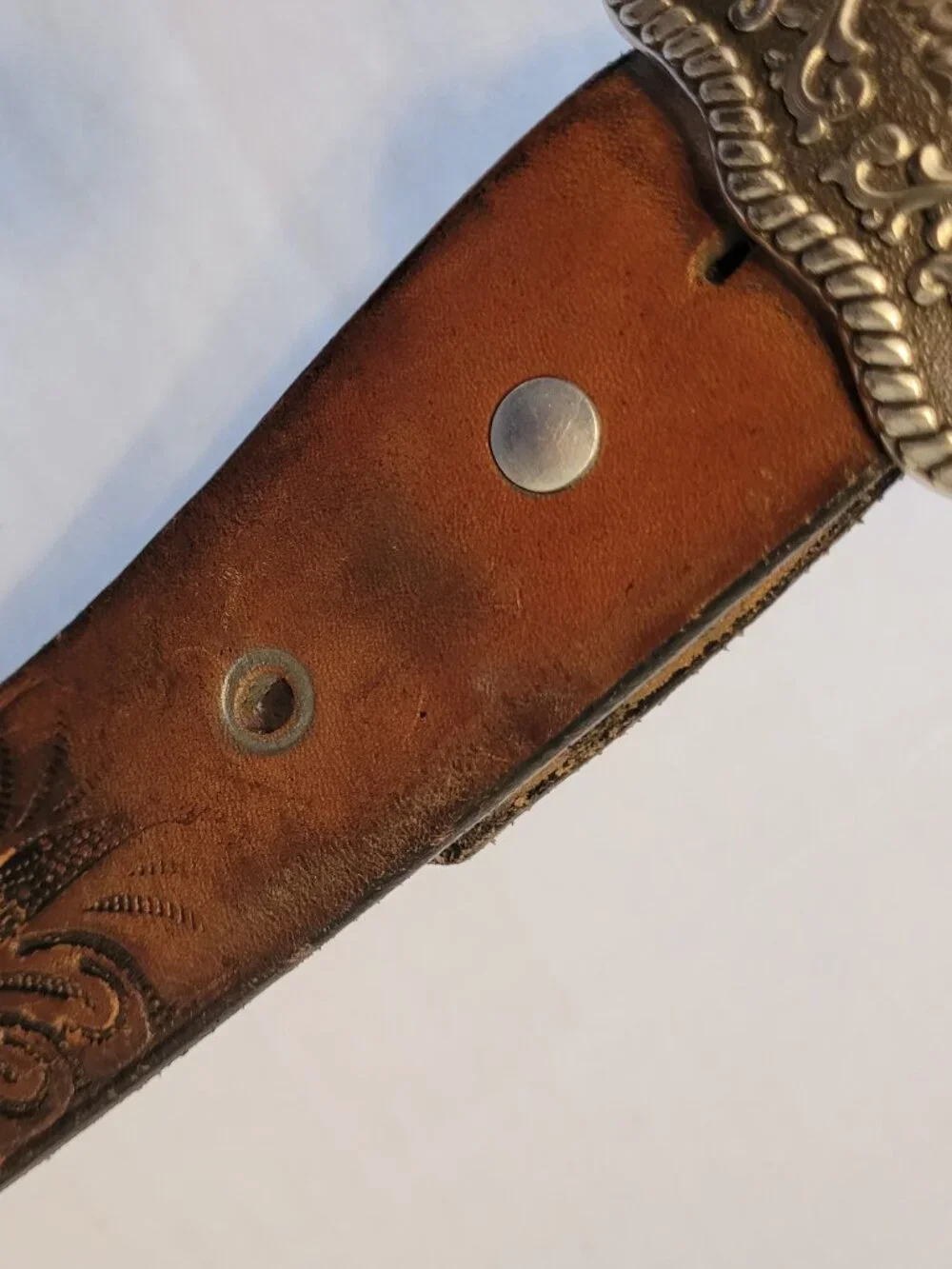 Ariat Floral Embossed Belt Buckle with Hand Tooled Leather Belt